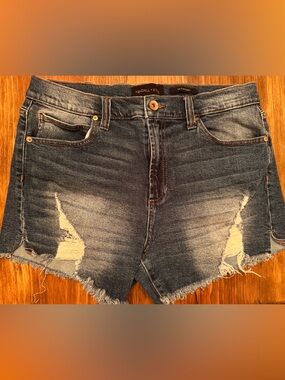 Kendall & Kylie High Rise Denim Shorts Size 11/30 Blue Jean Distressed